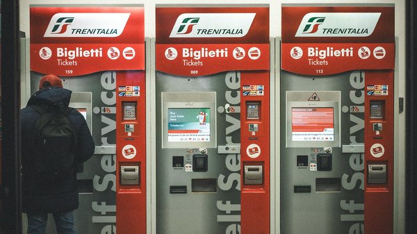 Chalet Montagnard vs Hôtel Classique : Quel Hébergement Choisir pour Votre Séjour ?